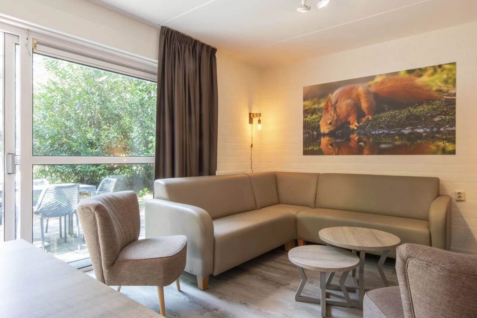 Vakantiepark de Katjeskelder 15-Wohnzimmer