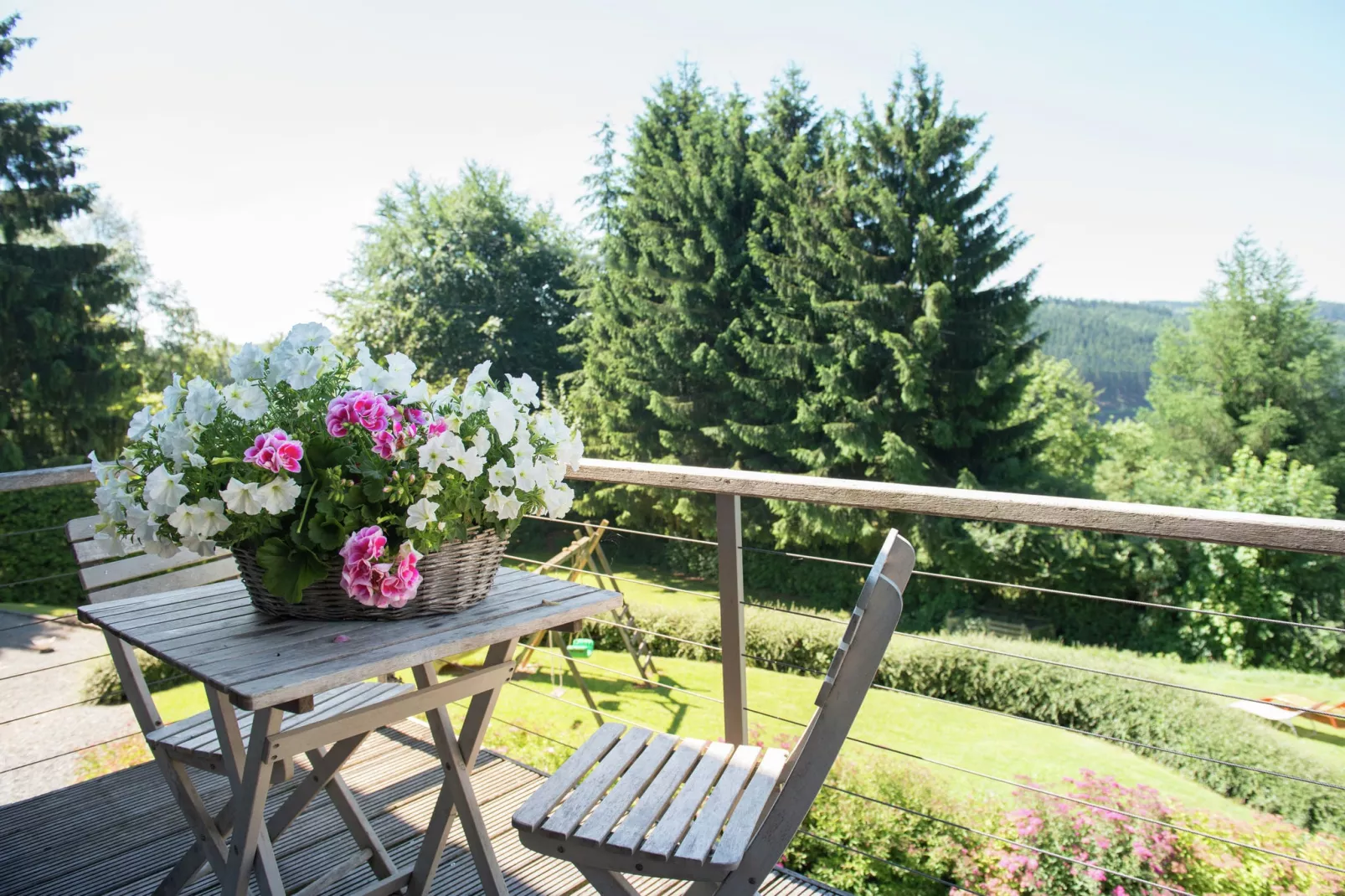 Les Terrasses-Terrace balcony