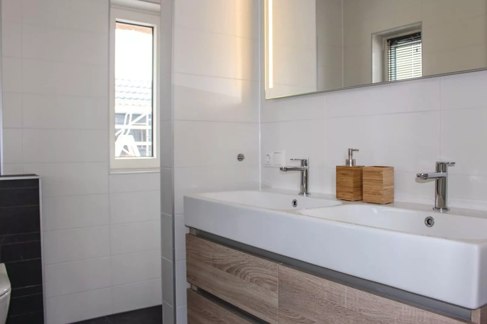 Recreatiepark Idskenhuizen 3-Bathroom