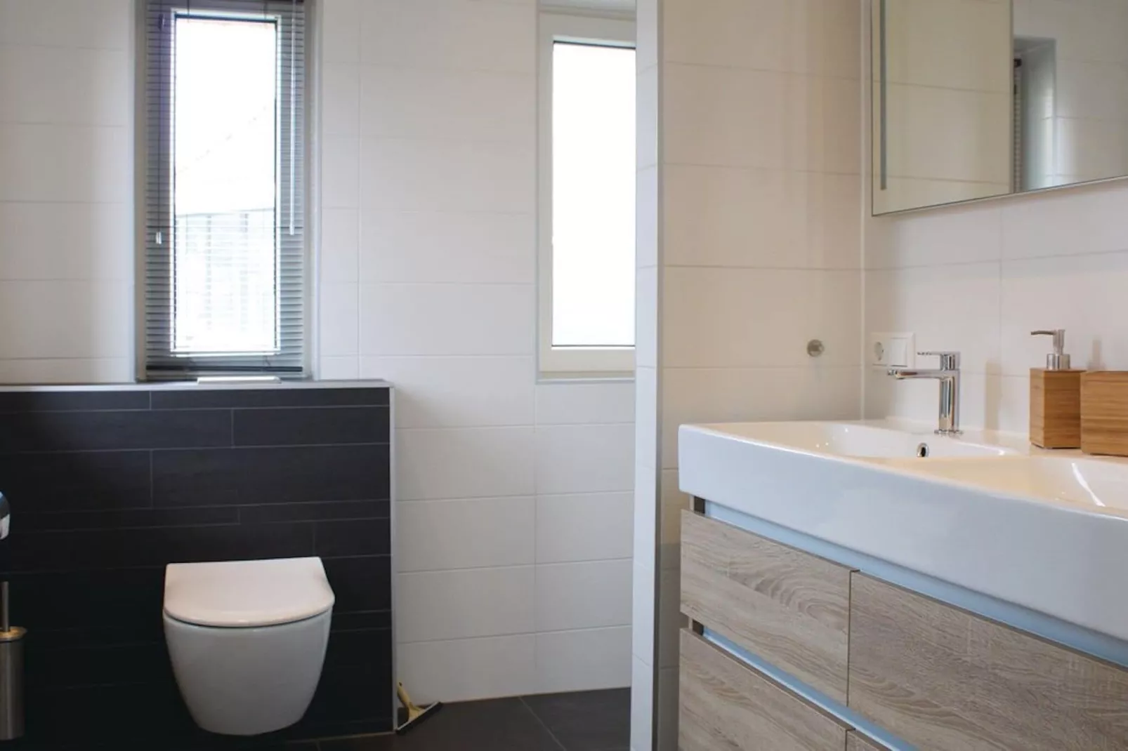 Recreatiepark Idskenhuizen 3-Bathroom