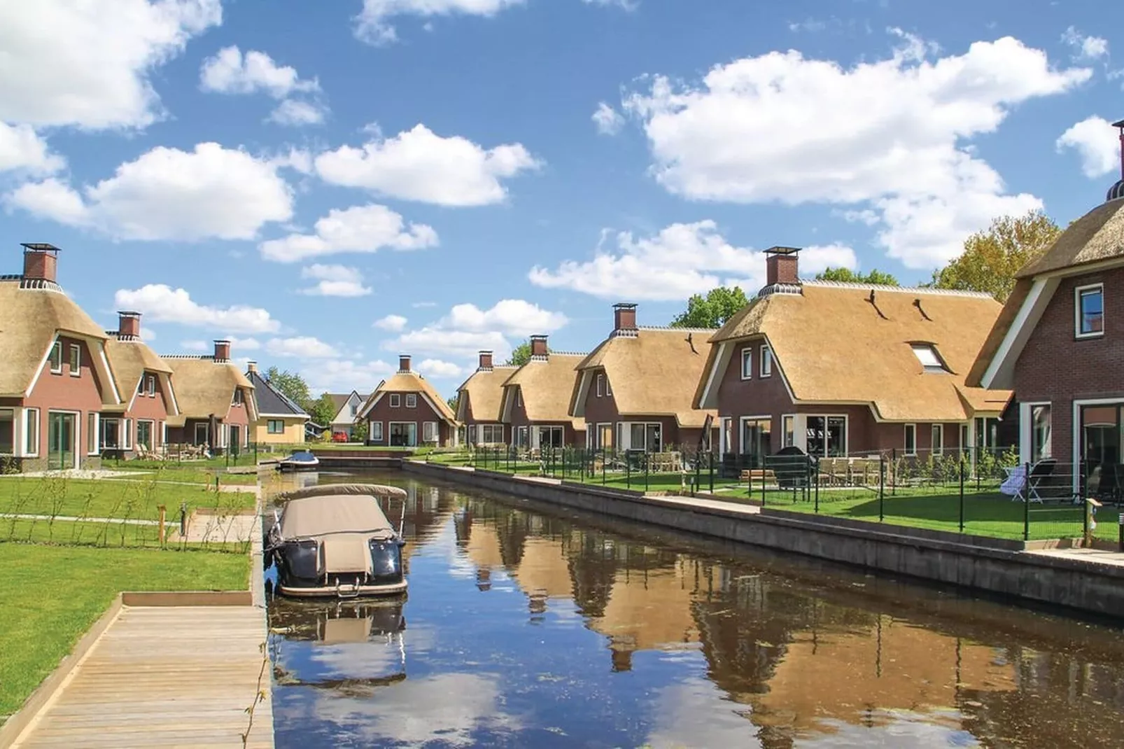 Recreatiepark Idskenhuizen 6-Exterior summer