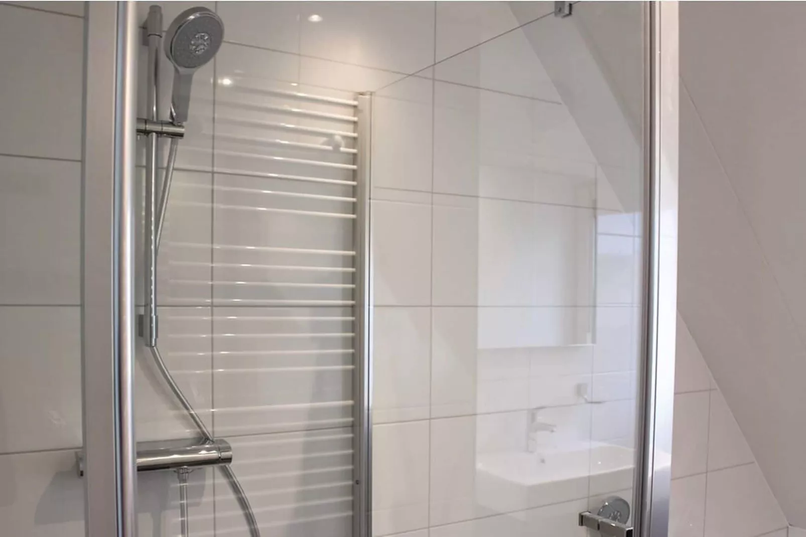 Recreatiepark Idskenhuizen 10-Bathroom