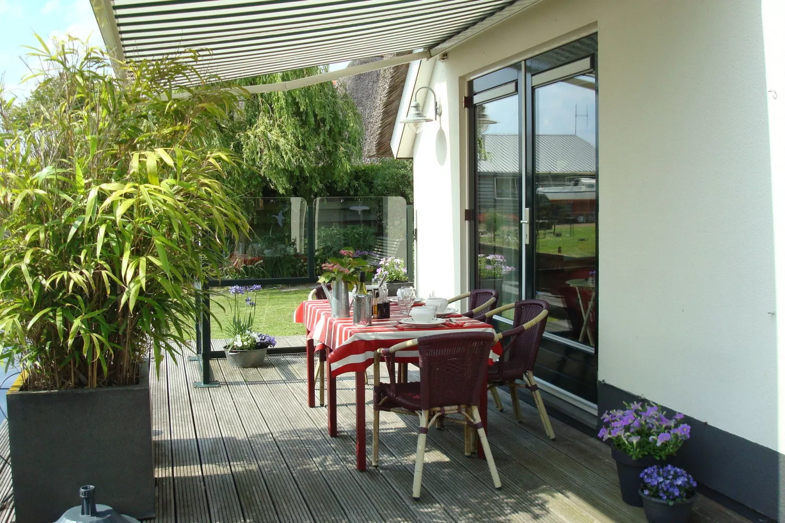 Villa ten Hoeve-Terrace balcony