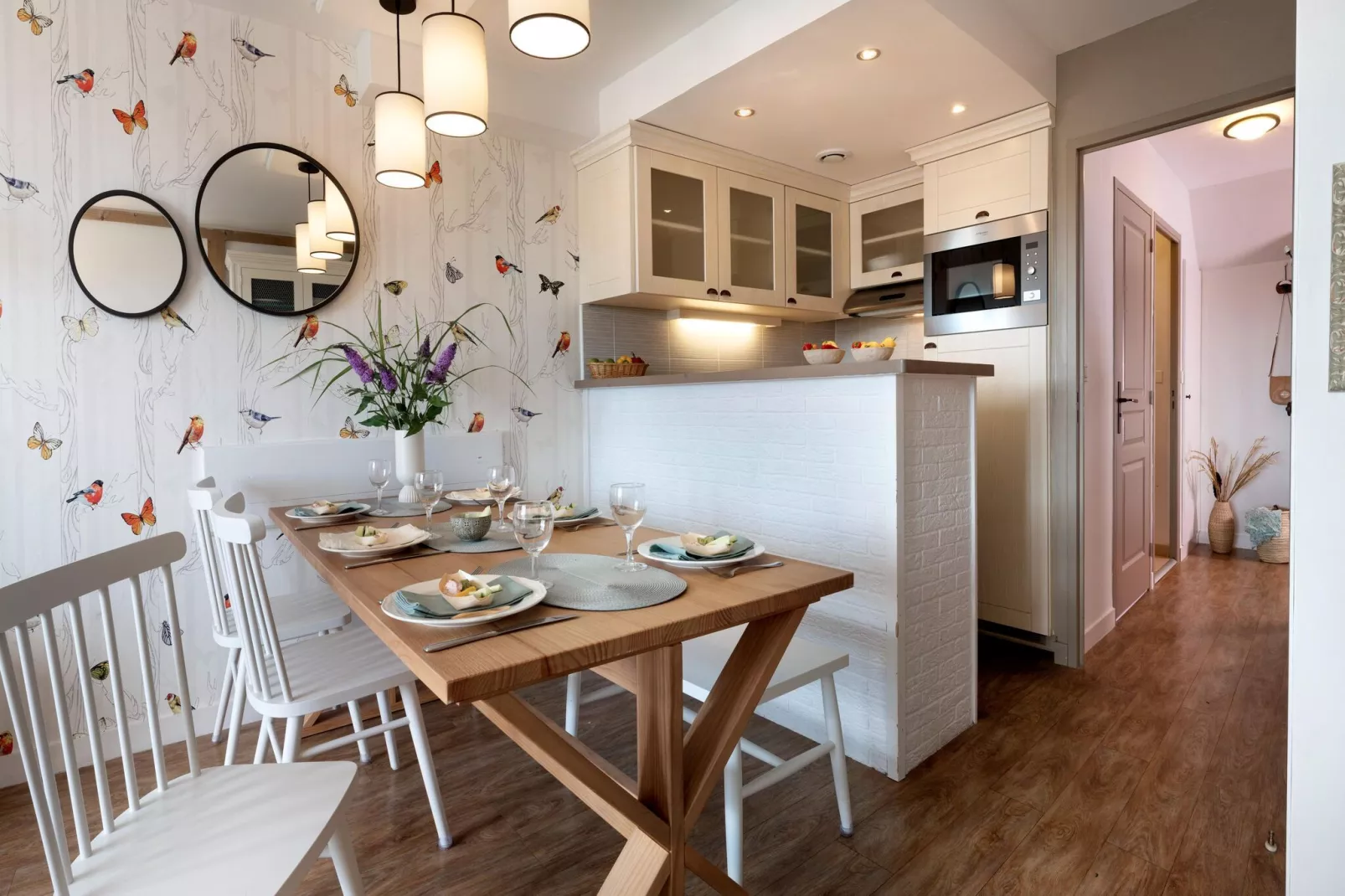 Residence & Spa Houlgate  36 Standard Apt 6 p - 2 bedrooms duplex-Living room