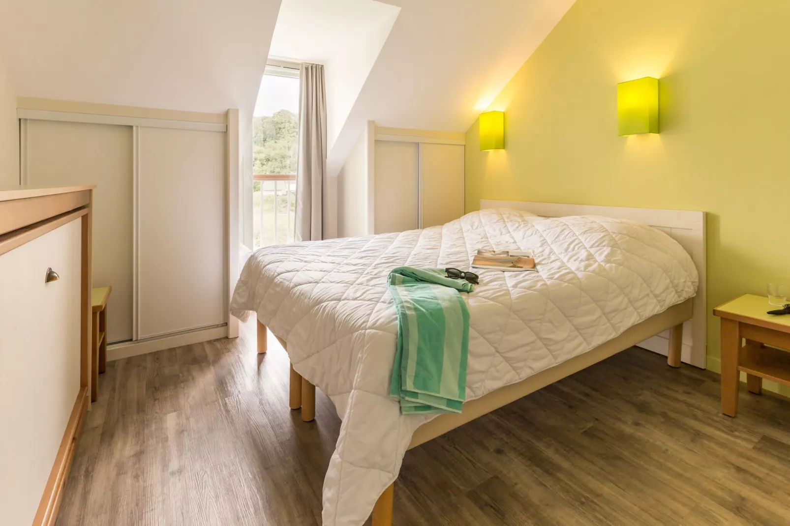 Holiday village Normandy Garden Branville - M5O Standard House 5 p - 1 bedroom - duplex-Chambre
