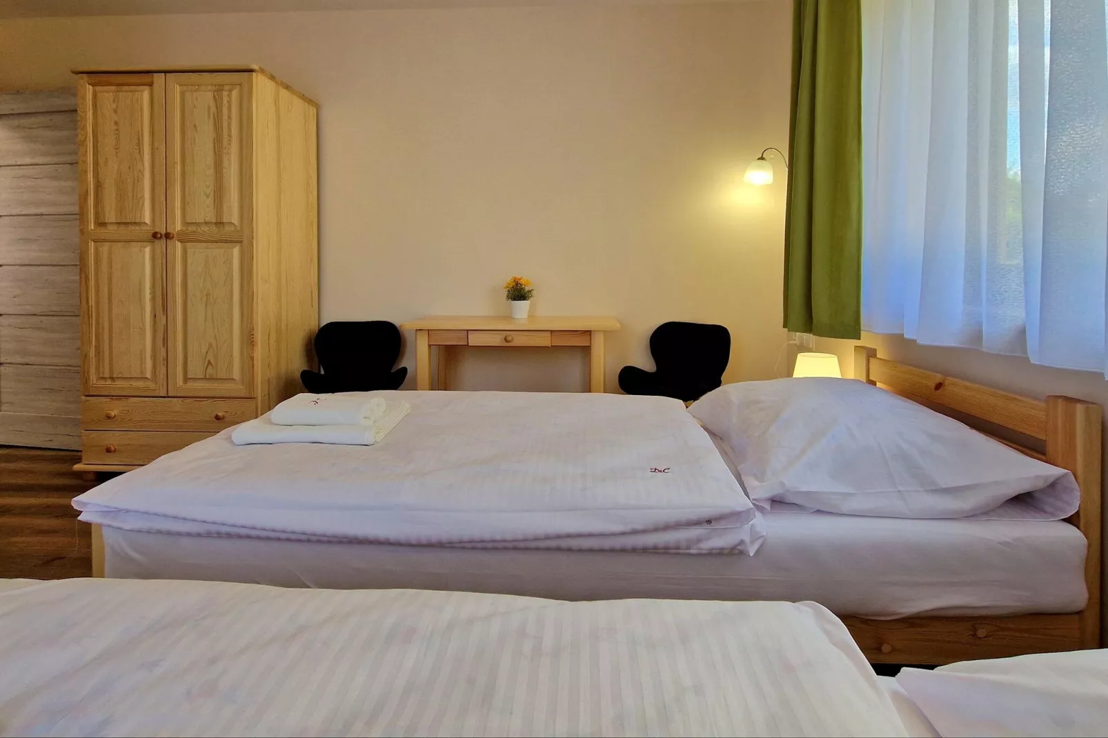 Komfortowy dom wakacyjny z basenem dla 12 osób-Bedroom