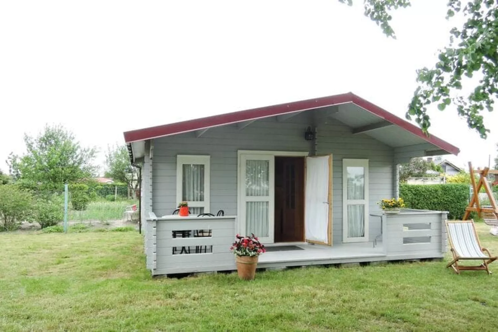 Bungalow Pod lipą Wrzosowo-Exterior summer