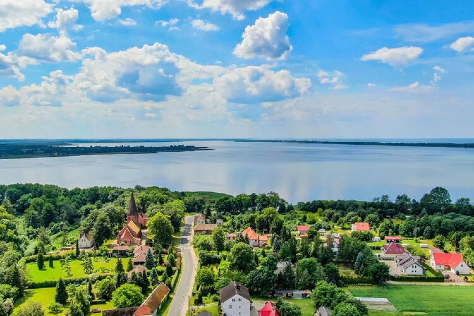 Domki wakacyjne z basenem Osieki-View