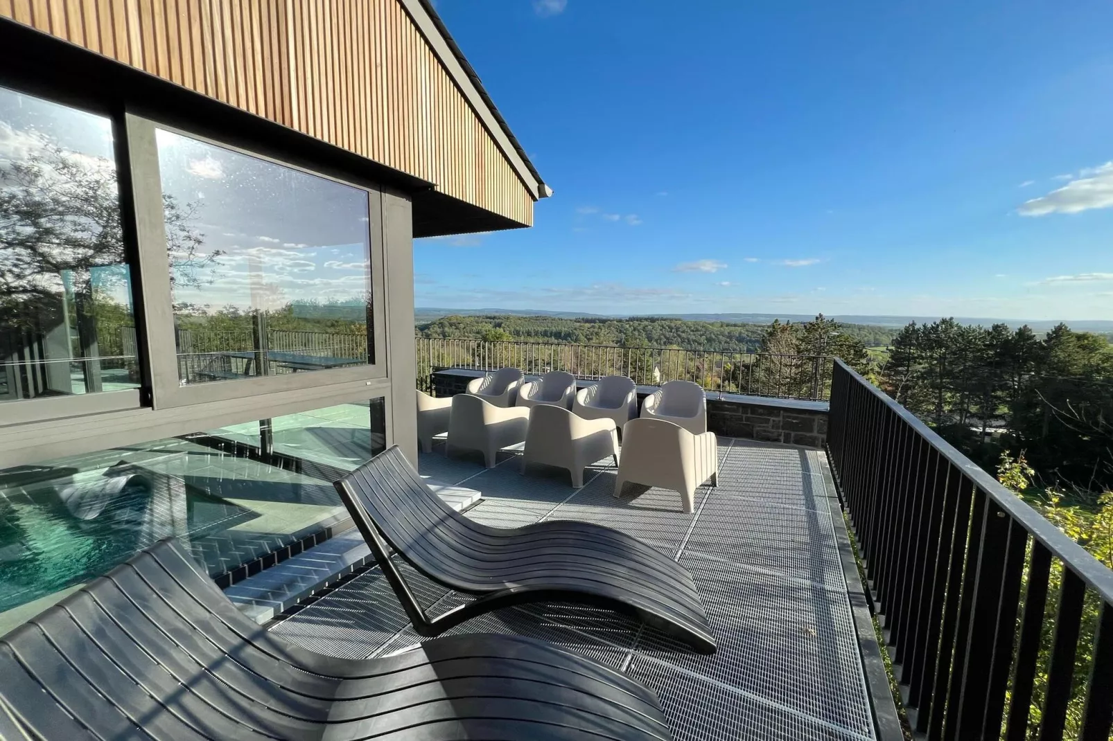 Ard' View-Terrace balcony