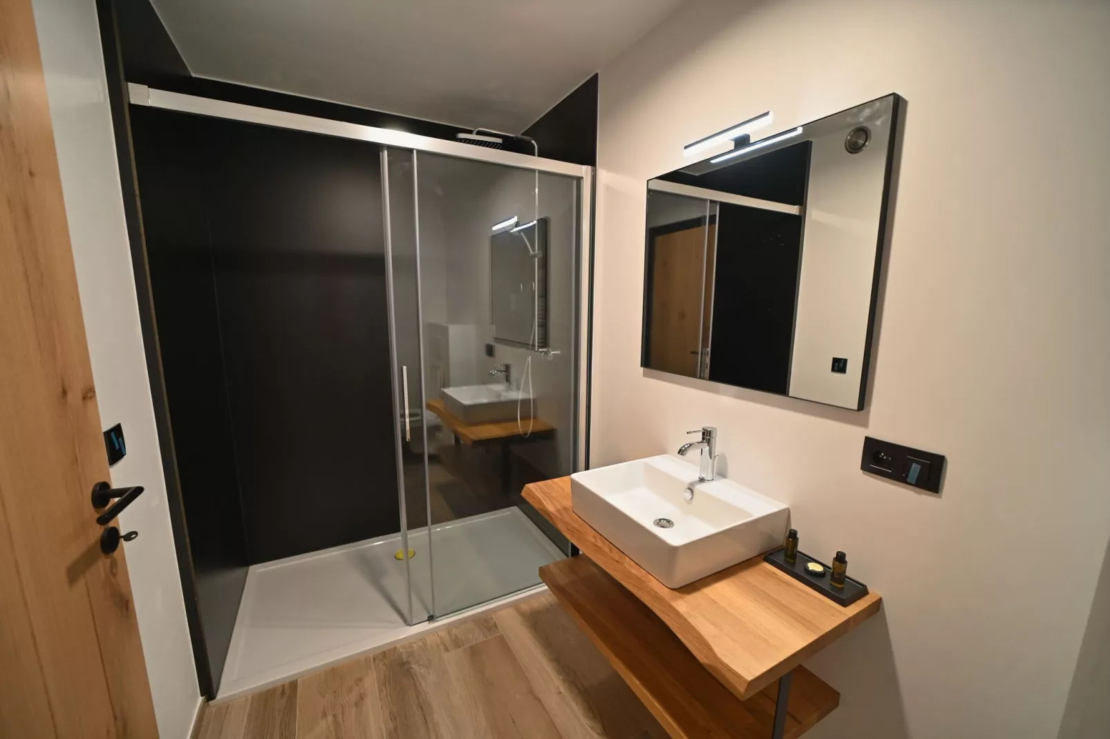 Ard' View-Bathroom