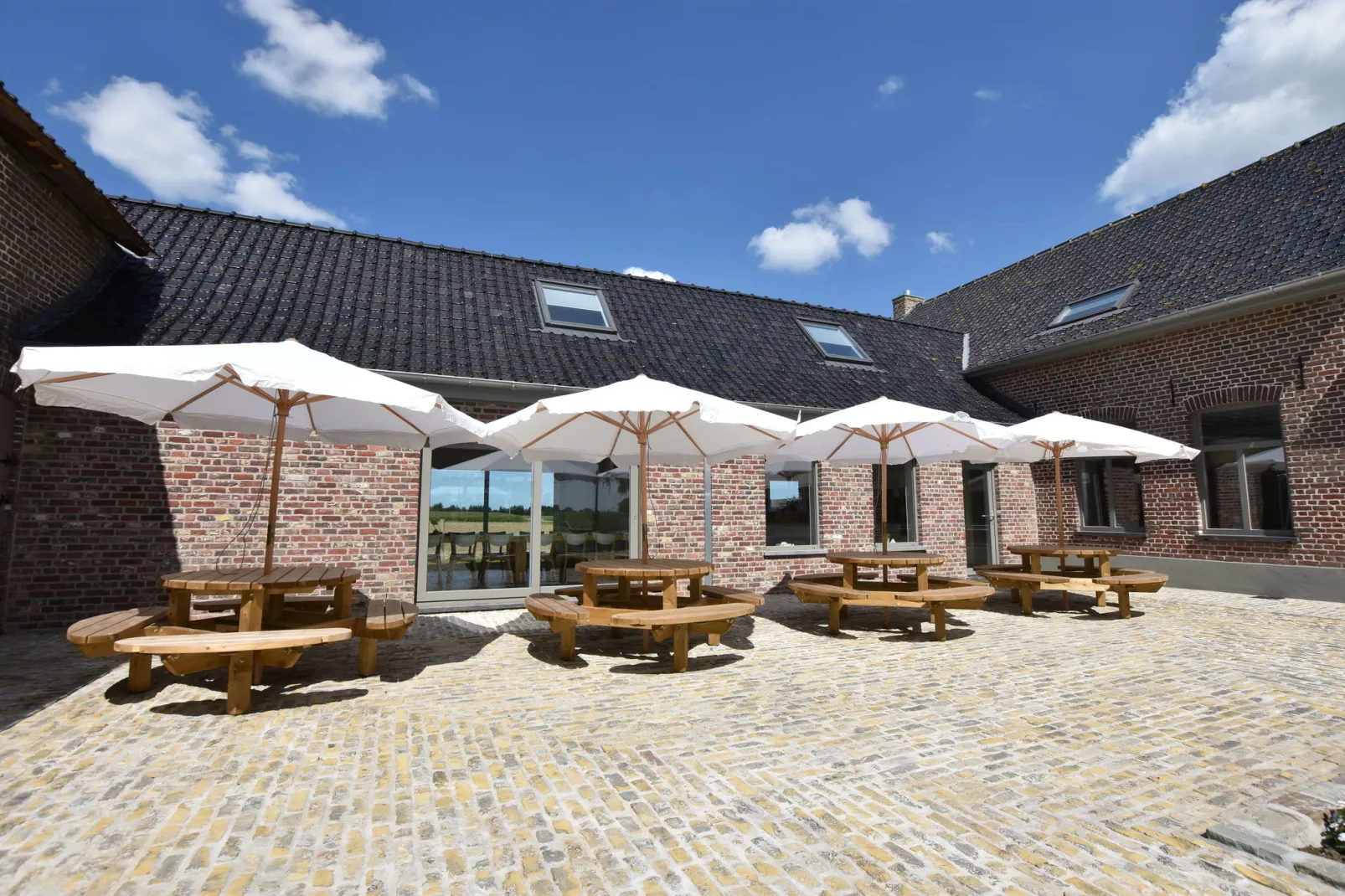 De Korte Lindehoeve-Terrace balcony