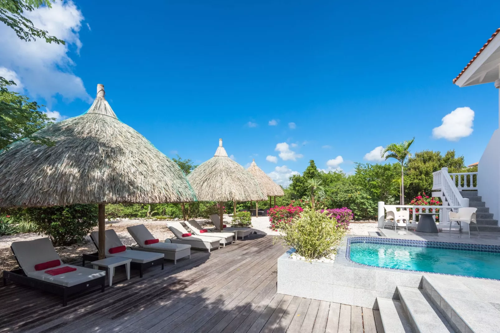 Caribbean Sea Coral Estate 6 pers-Gardens summer