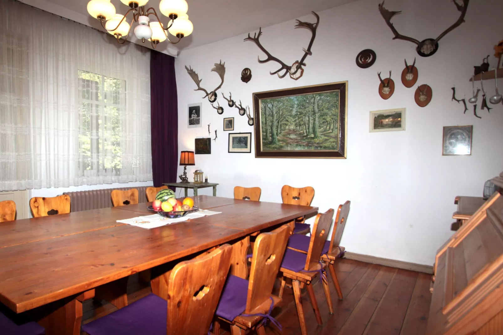 Waldhaus 300 qm-Esszimmer