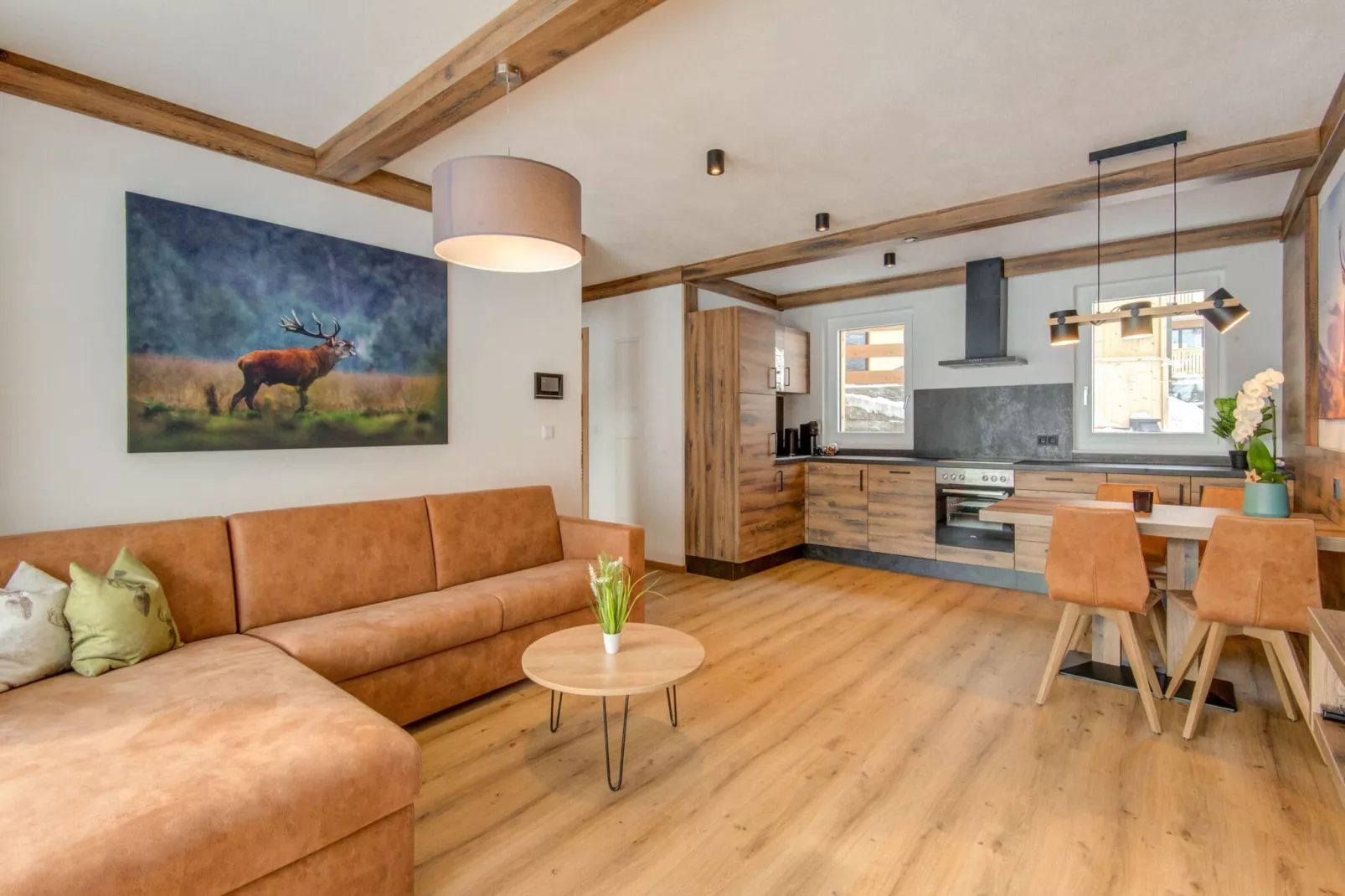 Golden Lodges Type 75-Living room