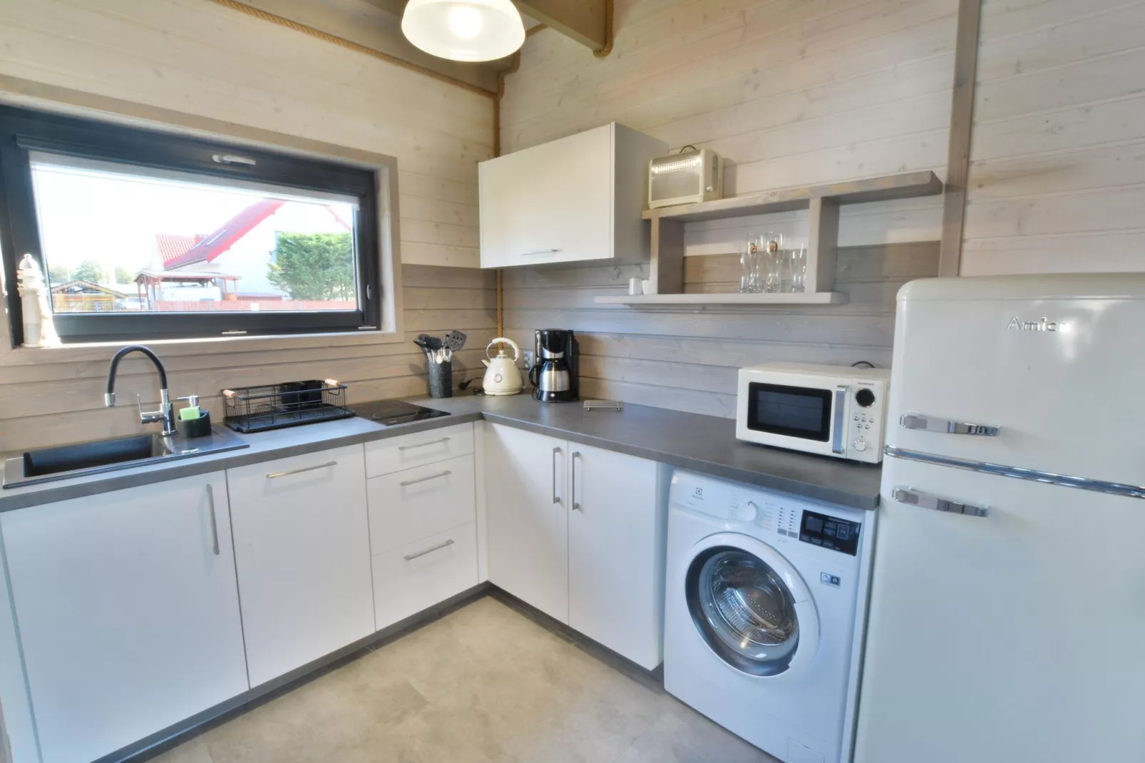 Domki wakacyjne PREMIUM dla 6 osób Sianożęty-Kitchen