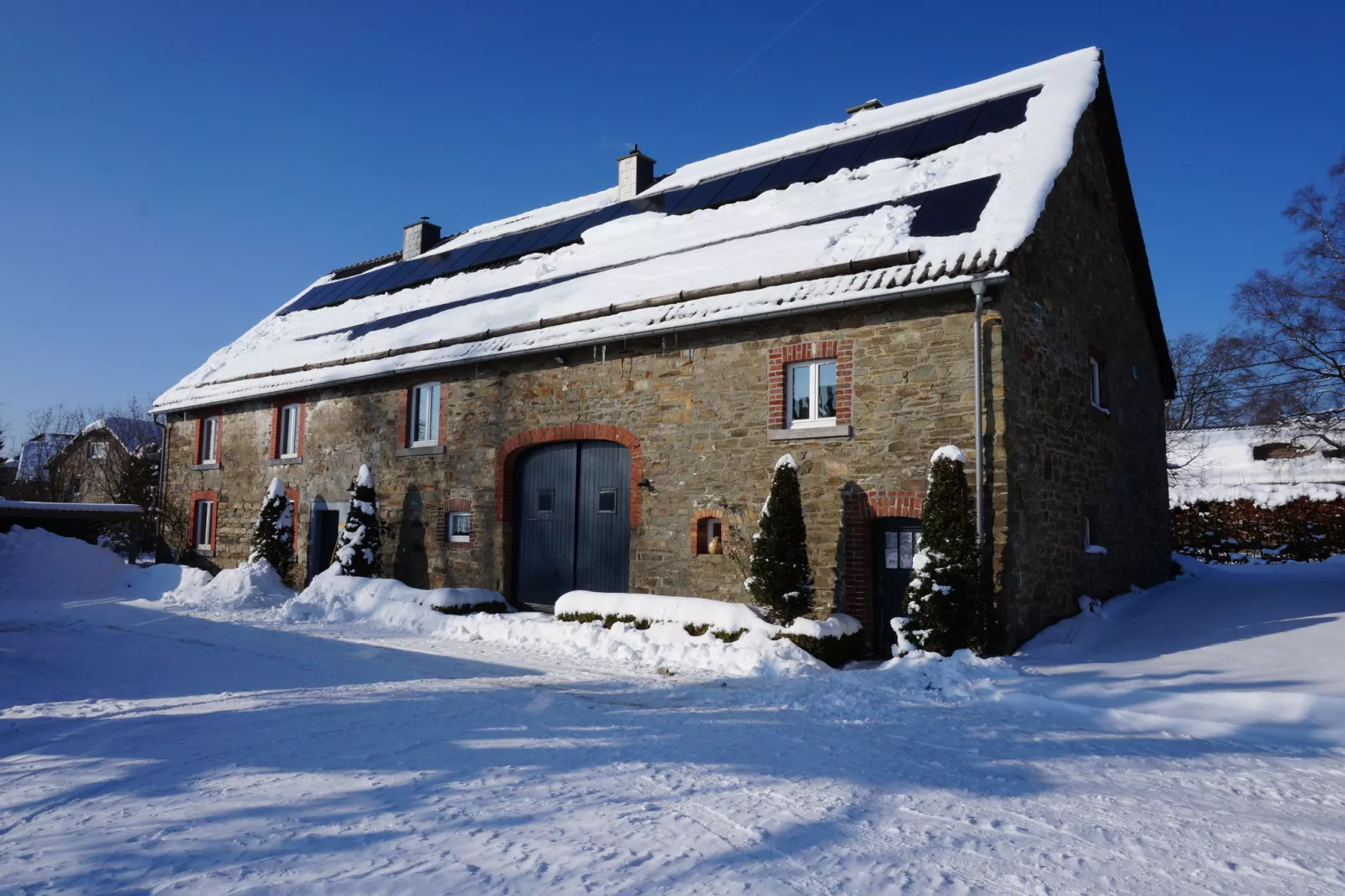 Domaine des Bouts de Fagnes-Exterior winter
