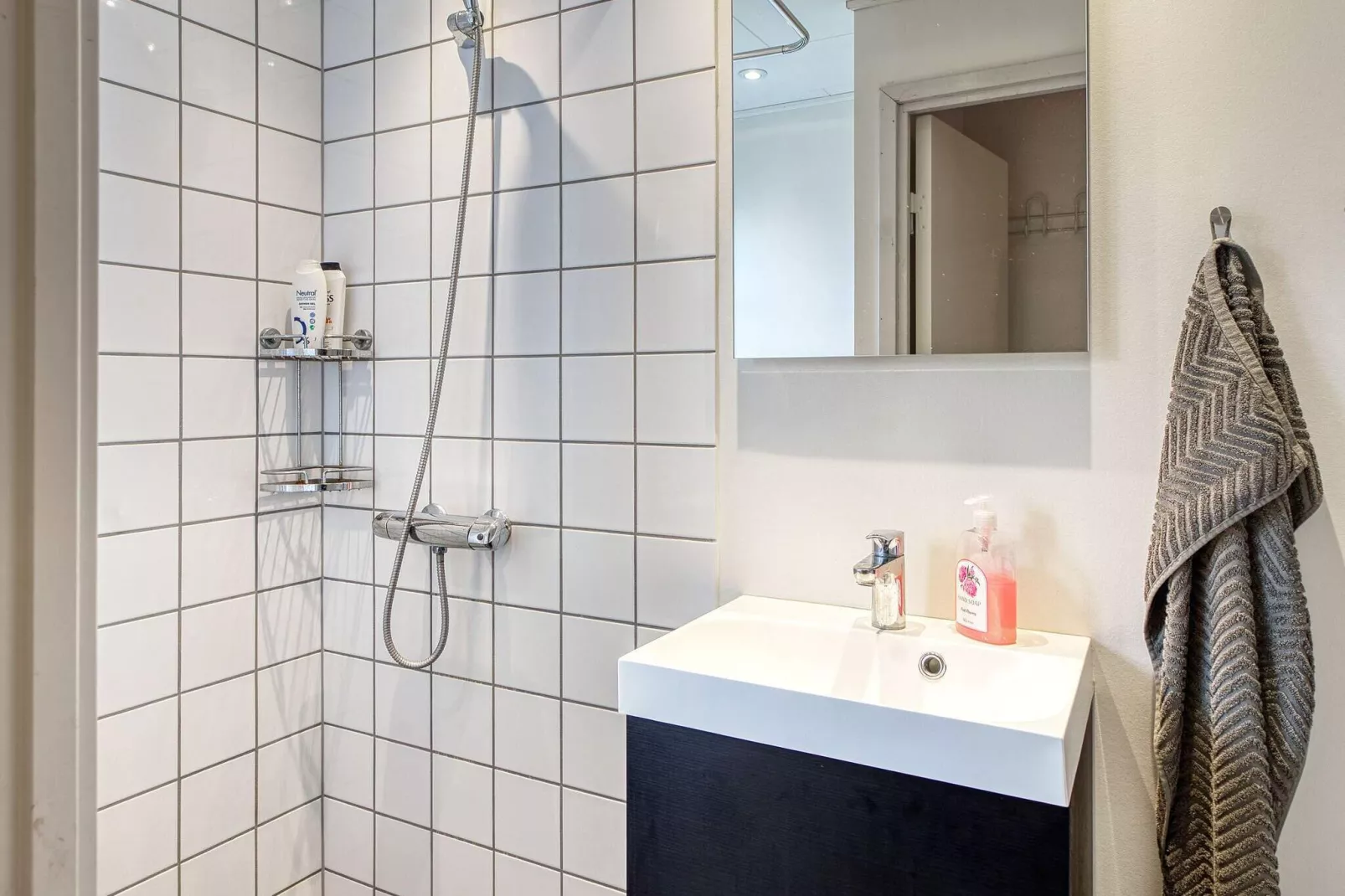 6 person holiday home in Væggerløse-Indoor