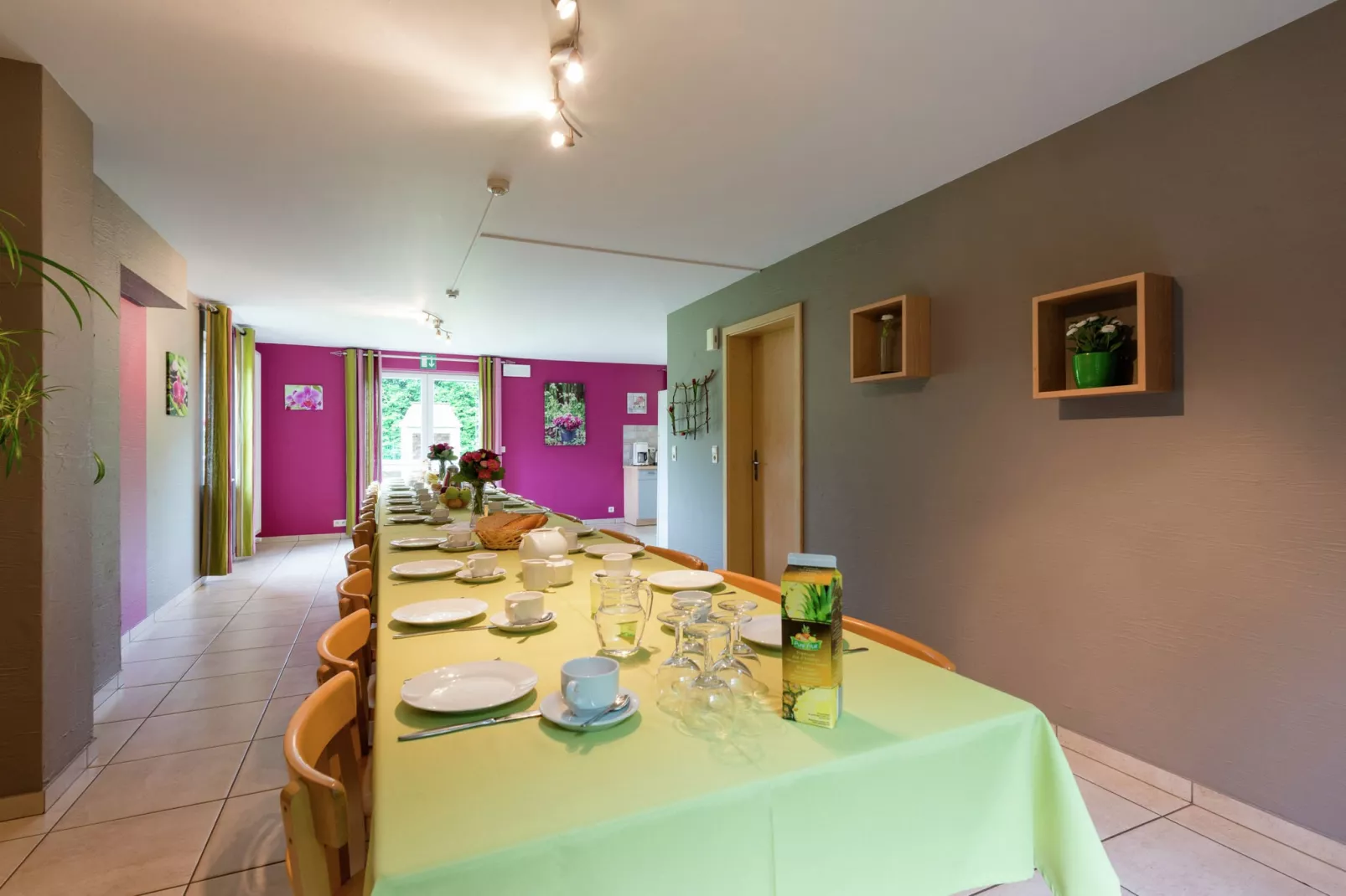 Les Bouleaux-Salle à manger