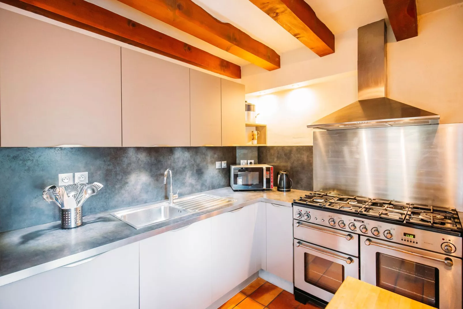 Chalet Perle-Kitchen