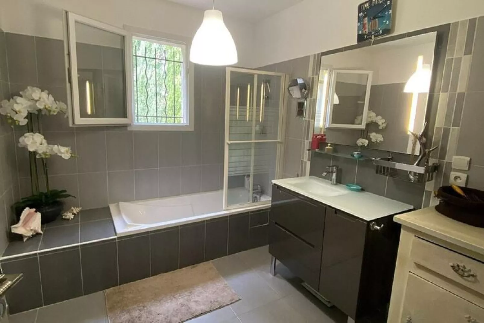 Petit Maure-Bathroom