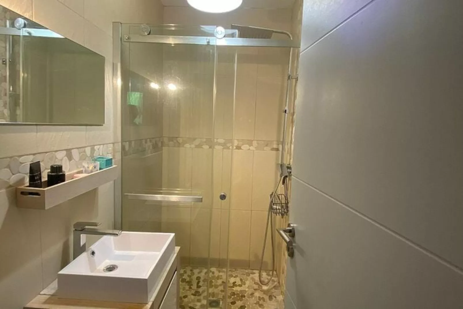 Petit Maure-Bathroom