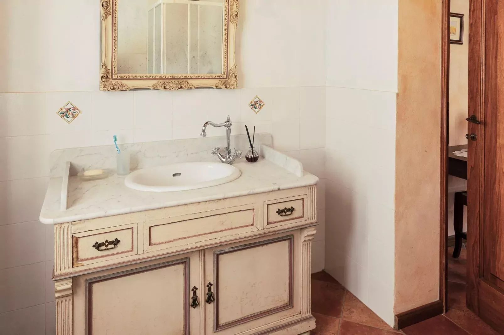 Gli Olivi-Bathroom