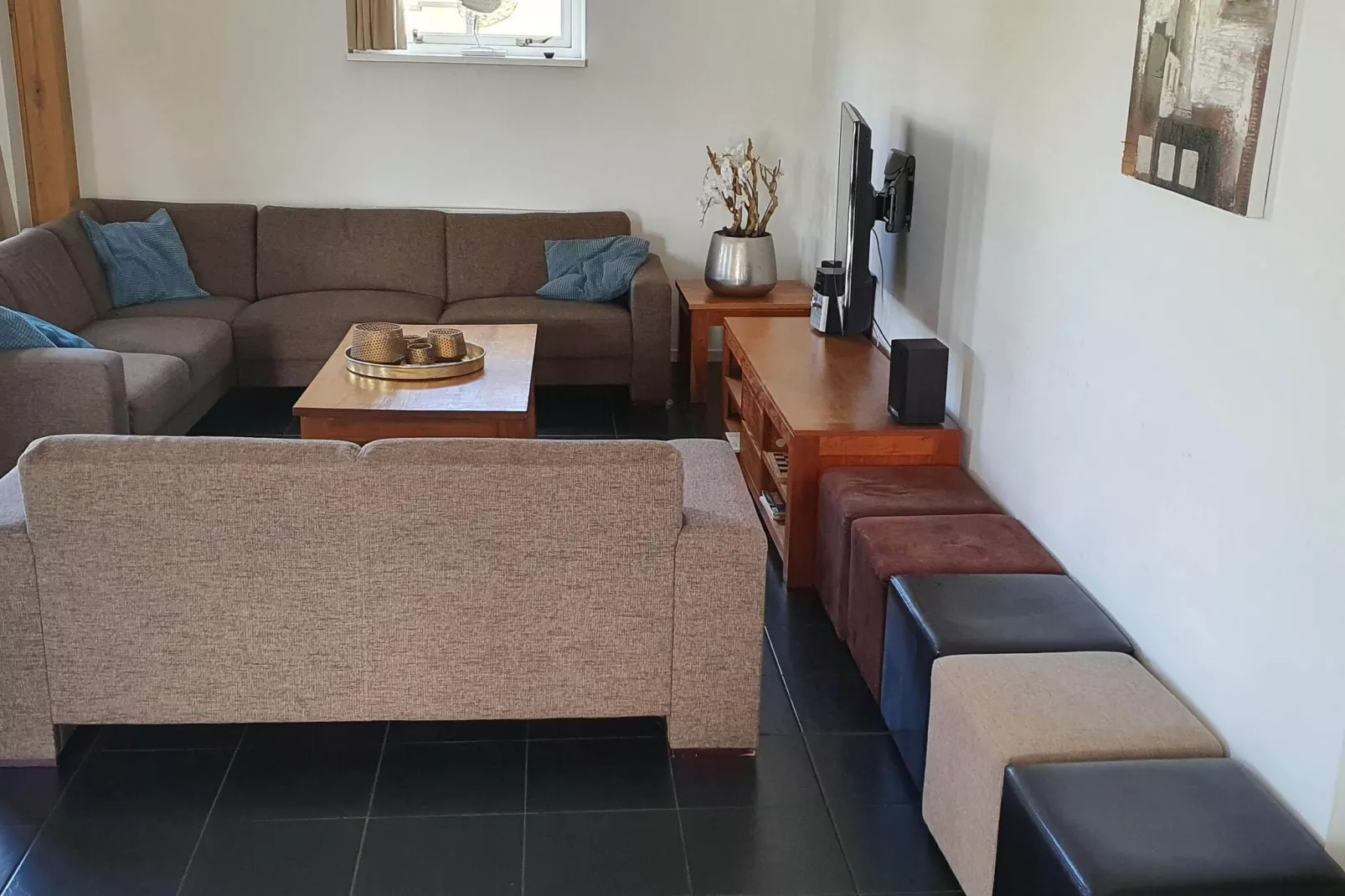 Recreatiepark de Stelhoeve 2-Living room