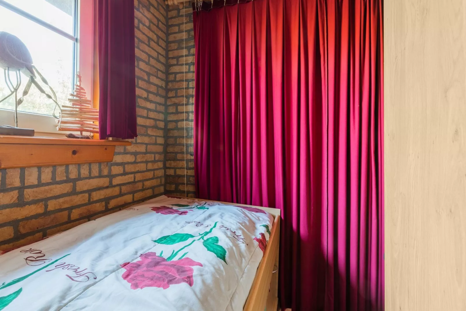 Vakantiewoning Wijnaldum-Bedroom
