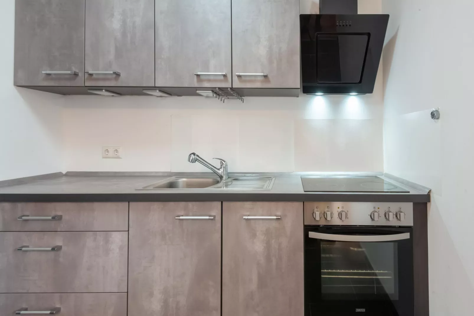Ferienwohnung Haunsheim links-Küche