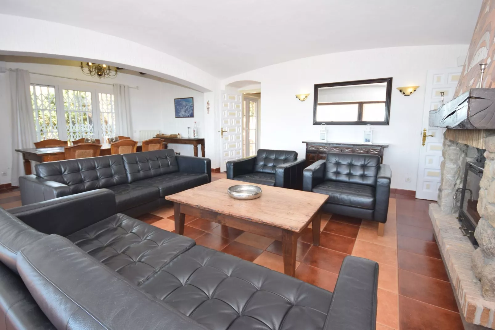 La Roca-Living room