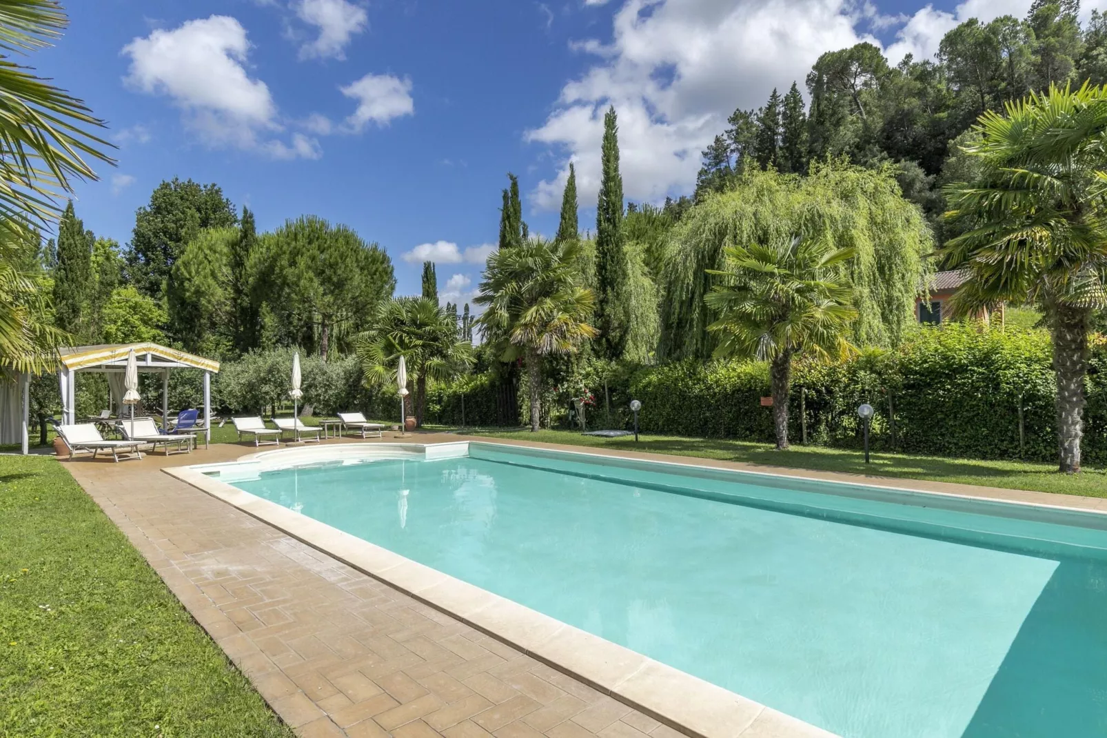 CASA ROSSA 8 pax-Pool