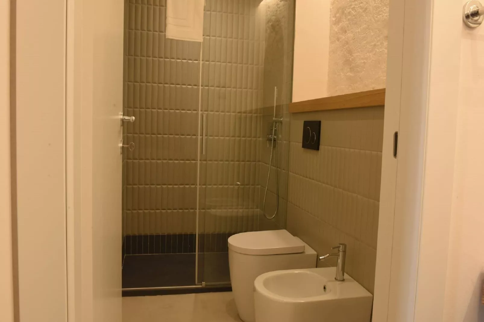 Villa Bruni-Bathroom