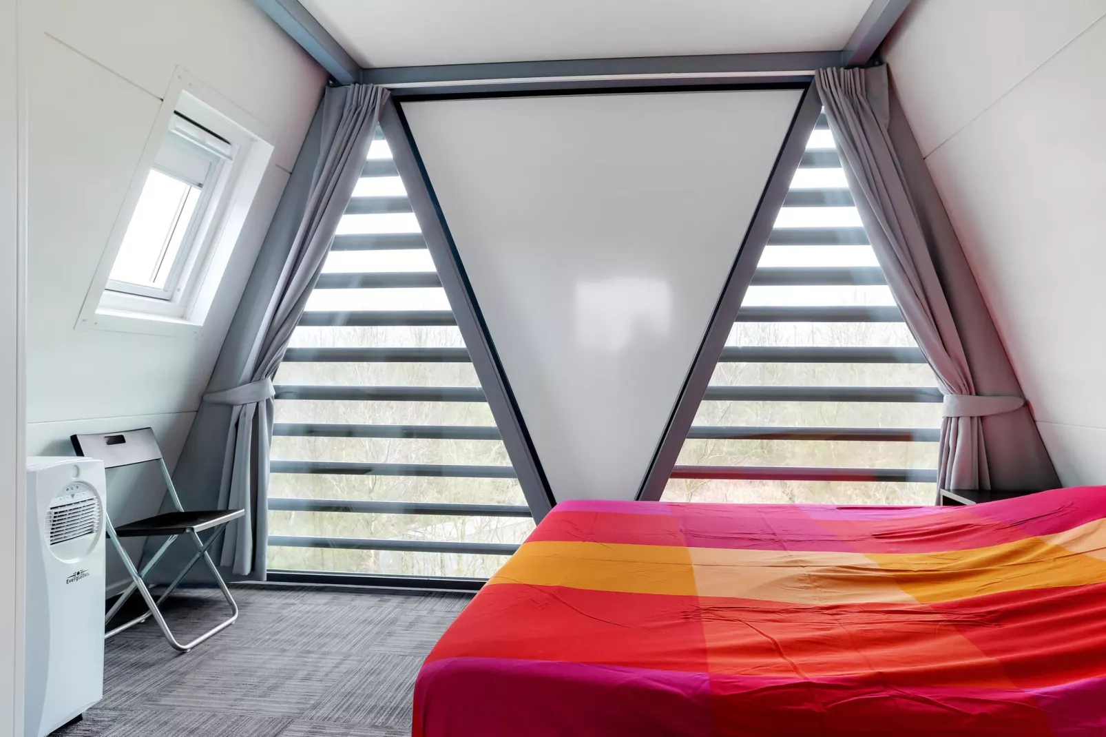 Kaartenhuis-Bedroom