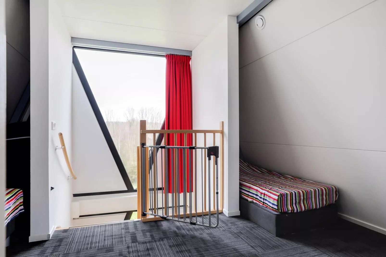 Kaartenhuis-Bedroom