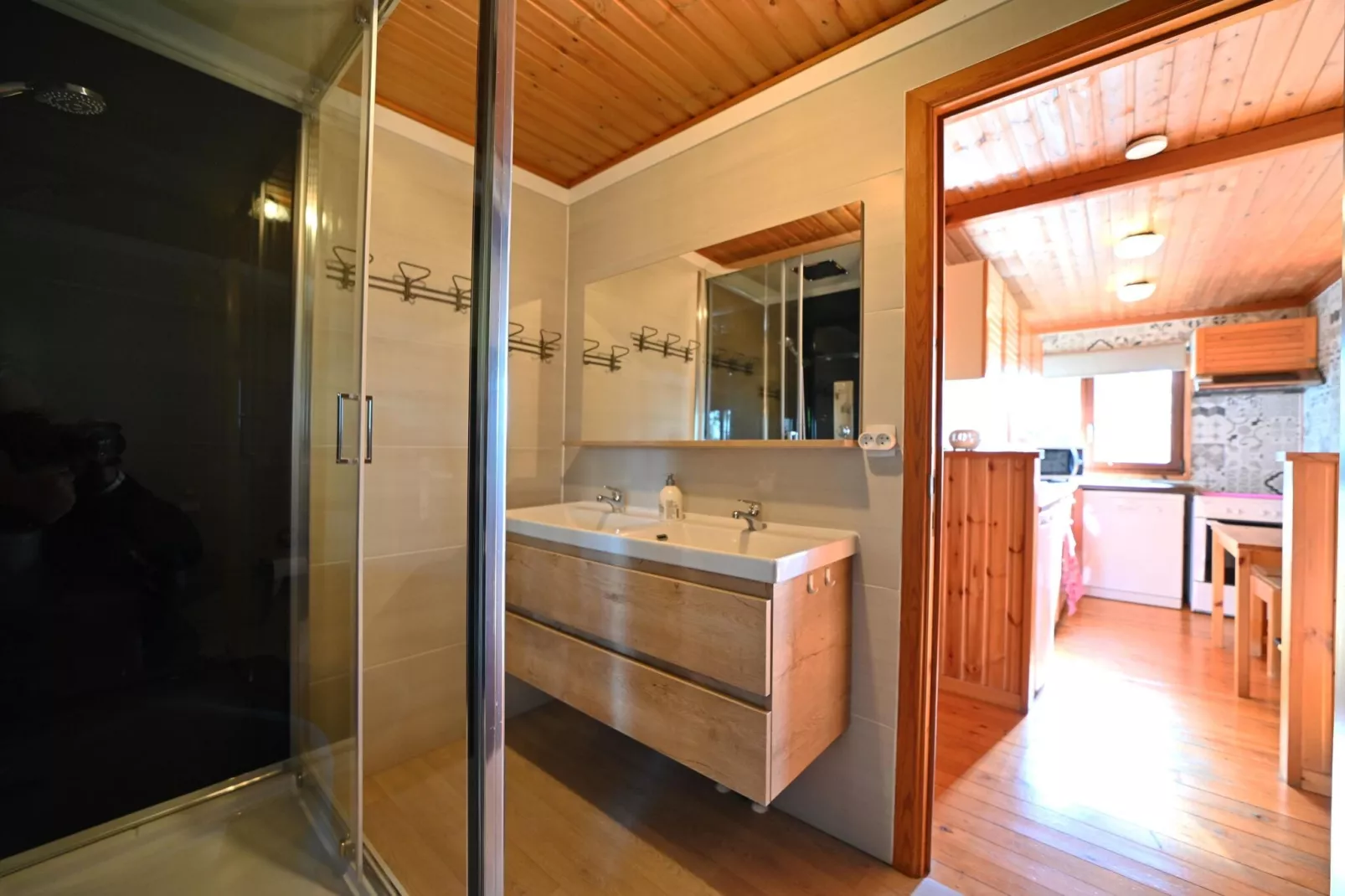 HORTENSIAS-Bathroom