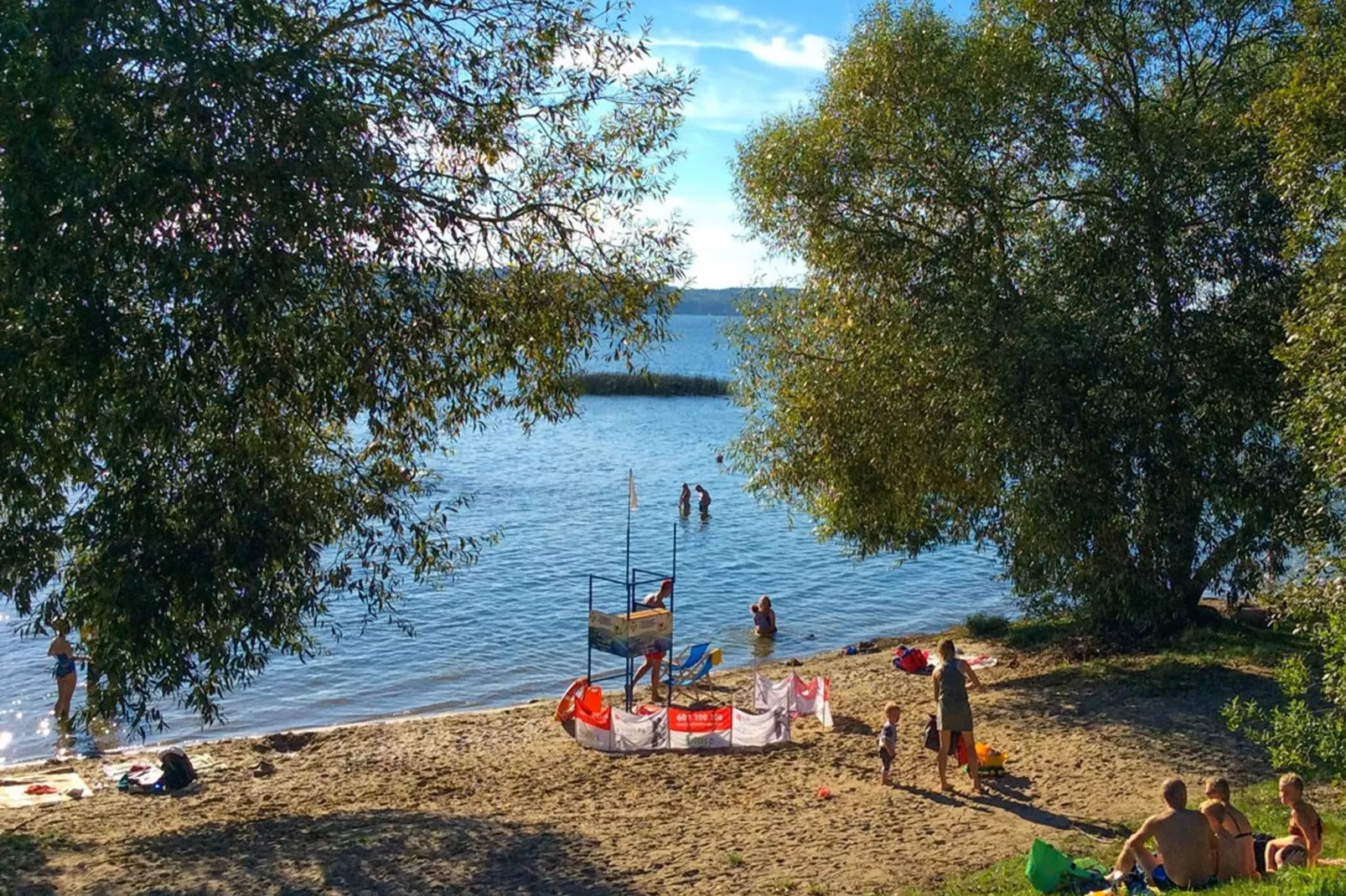 Holiday house by the lake-Areas summer 1km