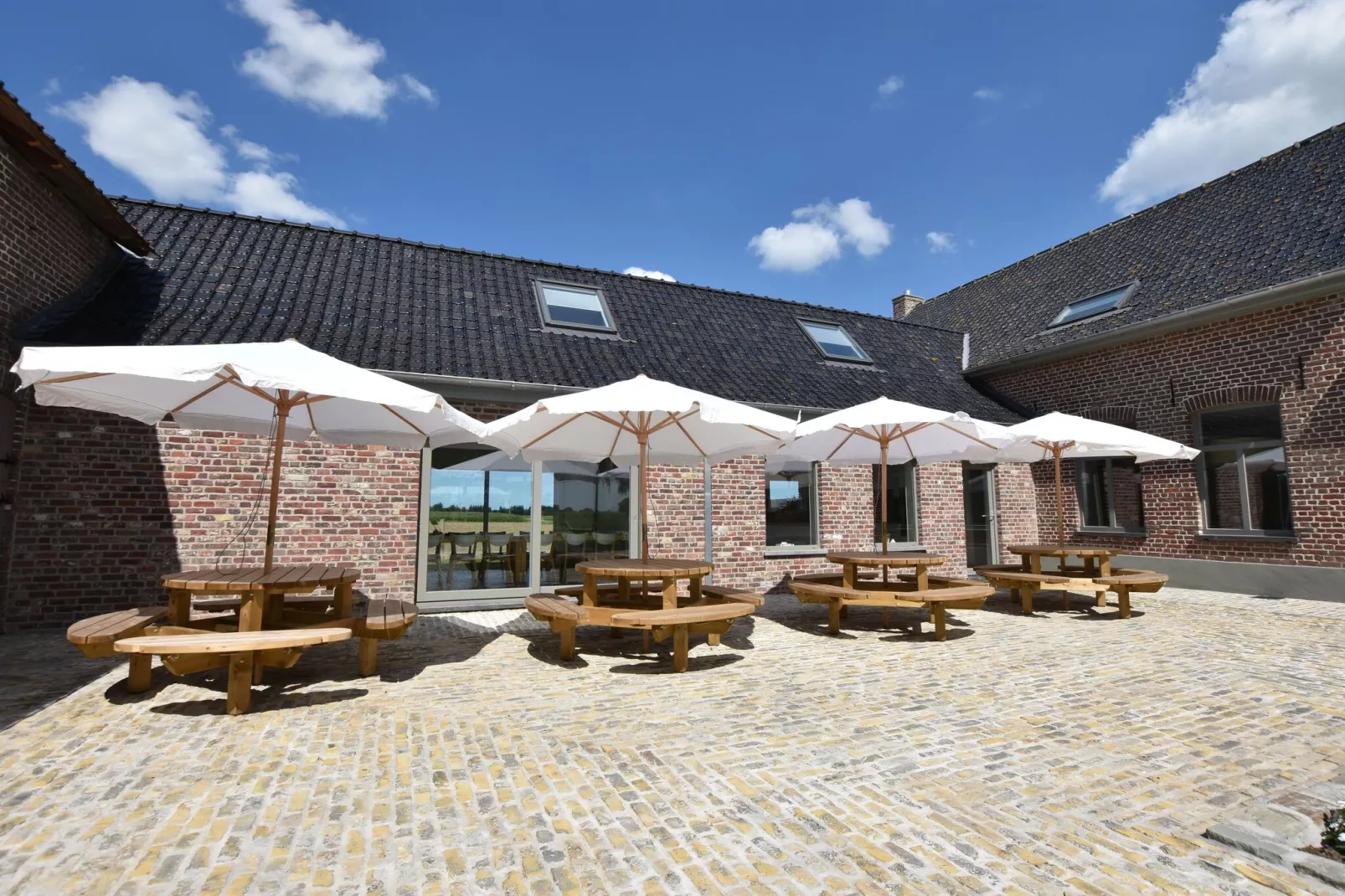 De Korte Lindehoeve 27p-Terrace balcony
