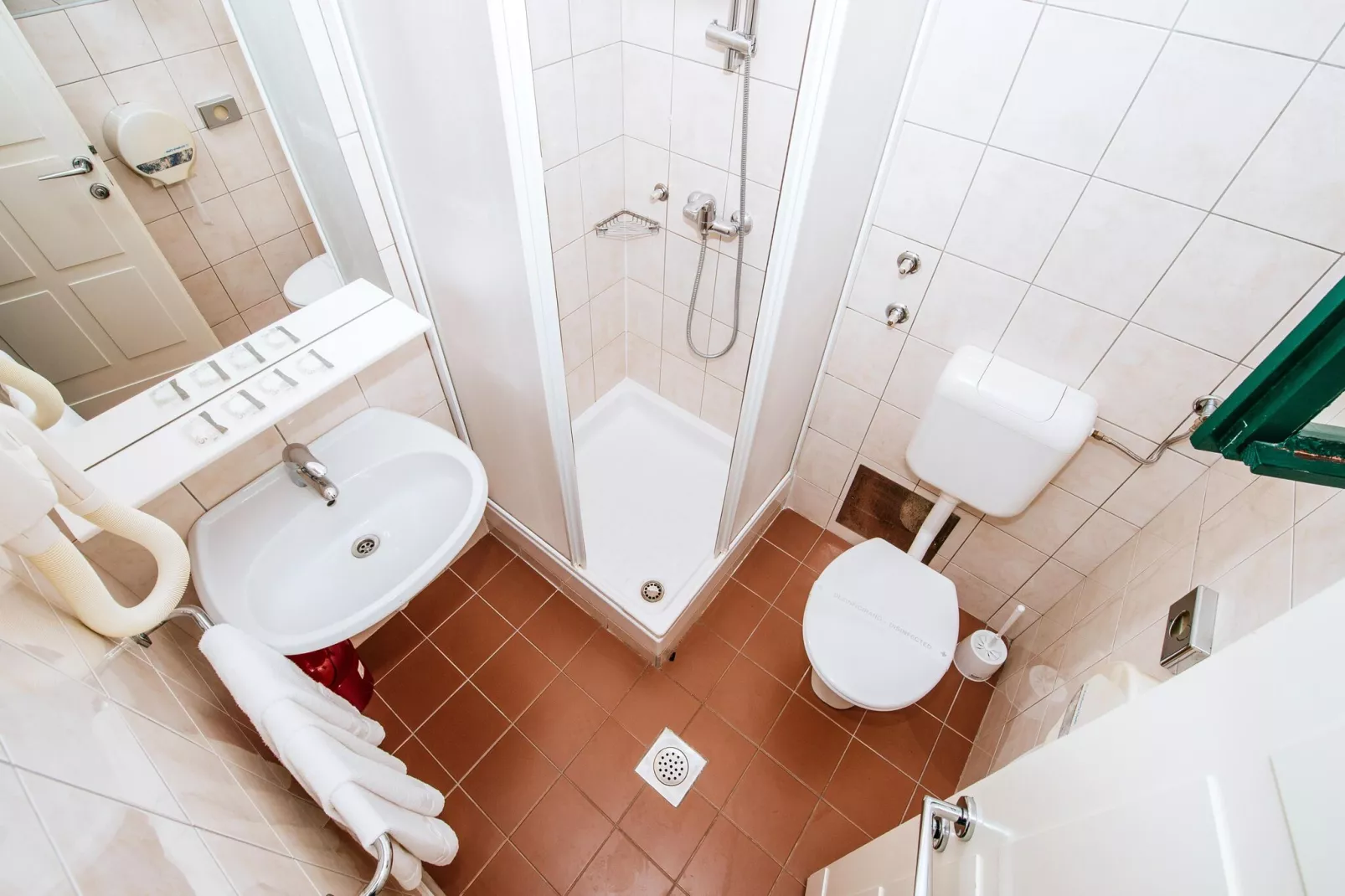 Zaton Holiday Resort Zaton-Nin-2-Raum-App AP/4 - 3 Sterne - 29 qm für 4 Pers-Bathroom