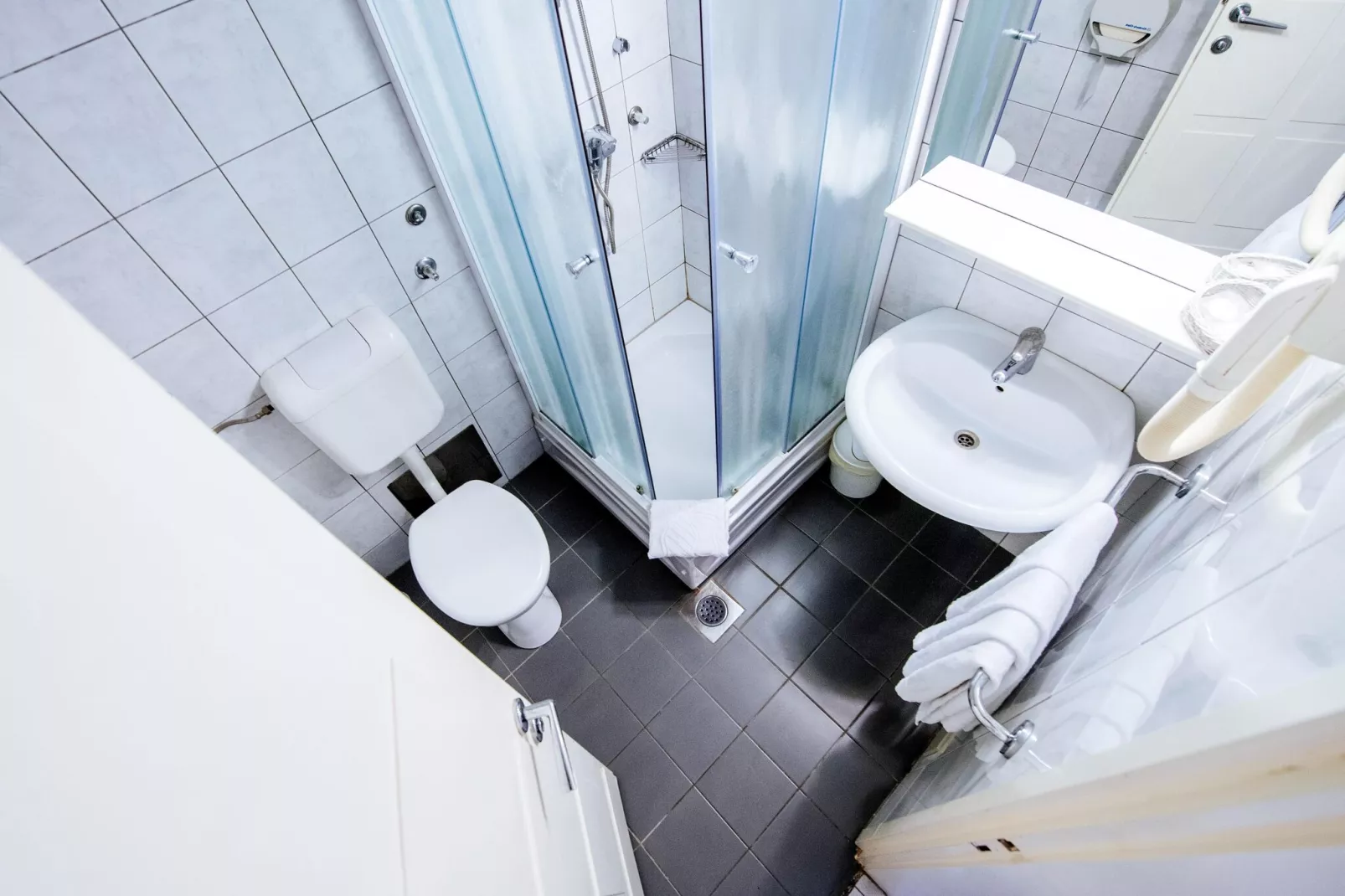 Zaton Holiday Resort - Zaton-Nin - Studio  AP/2 - 3 Sterne - 20 qm für 2 Erw-Bathroom