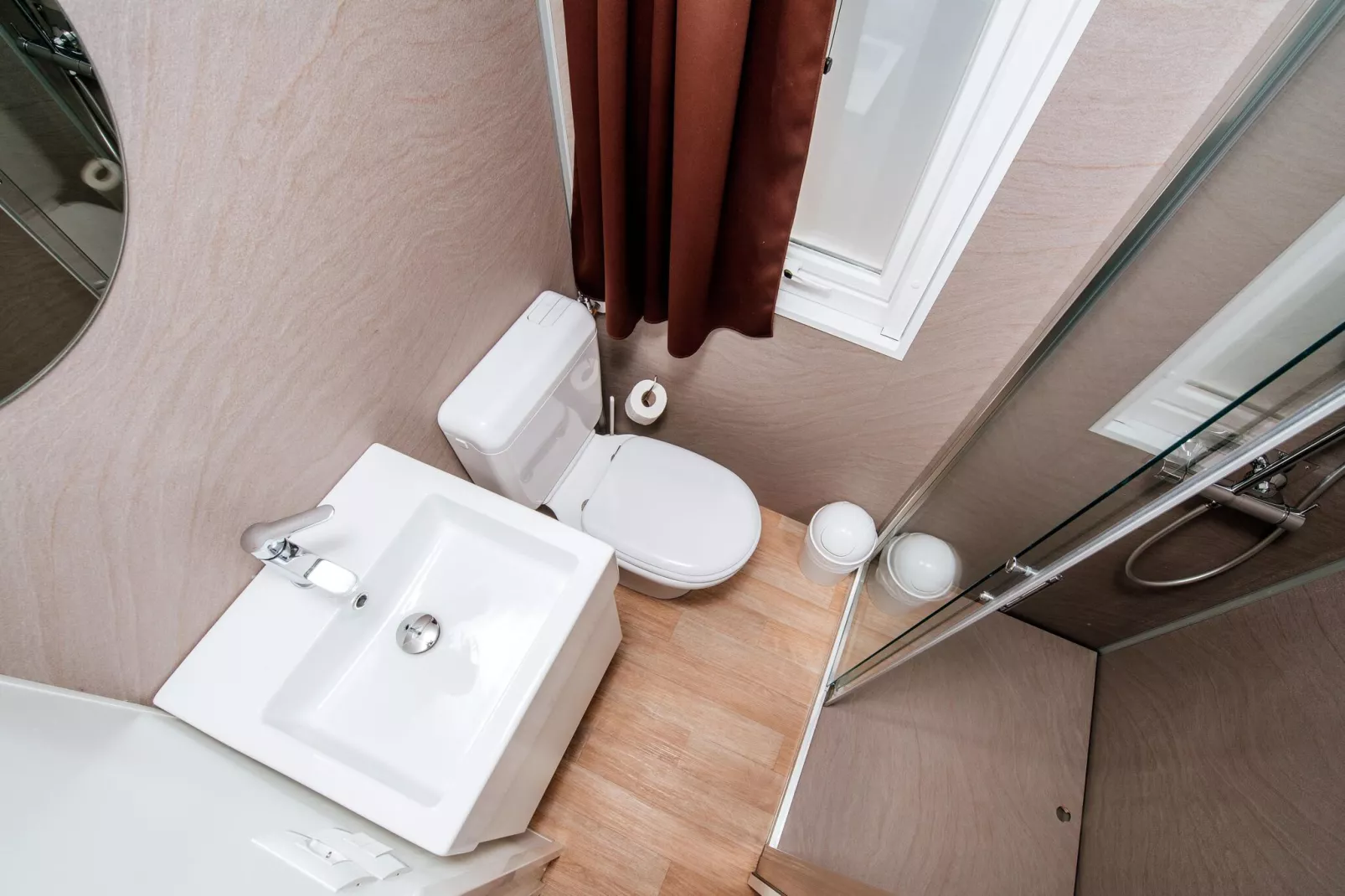 Mobile Homes Zaton Holiday Resort - Mobile Home Superior 5 &1 ca 34 qm für 6 Pers-Bathroom