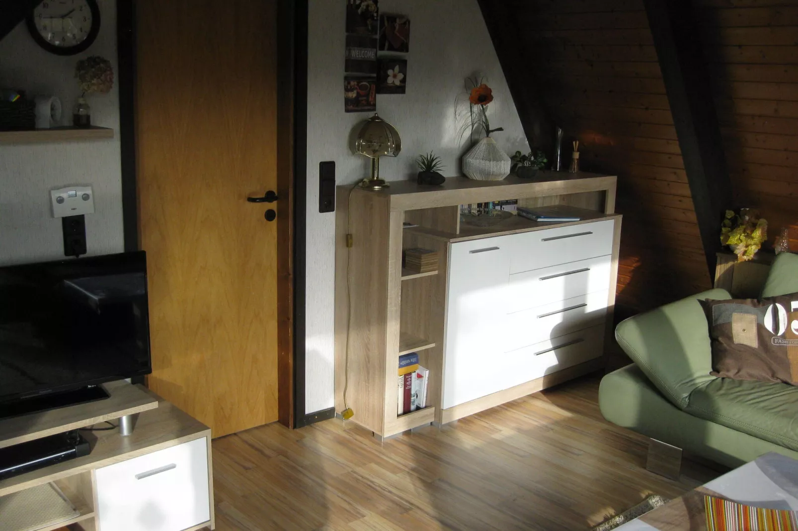 Ronshausen 1-Living room