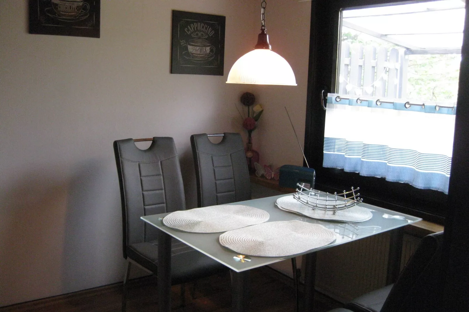 Ronshausen 3-Living room