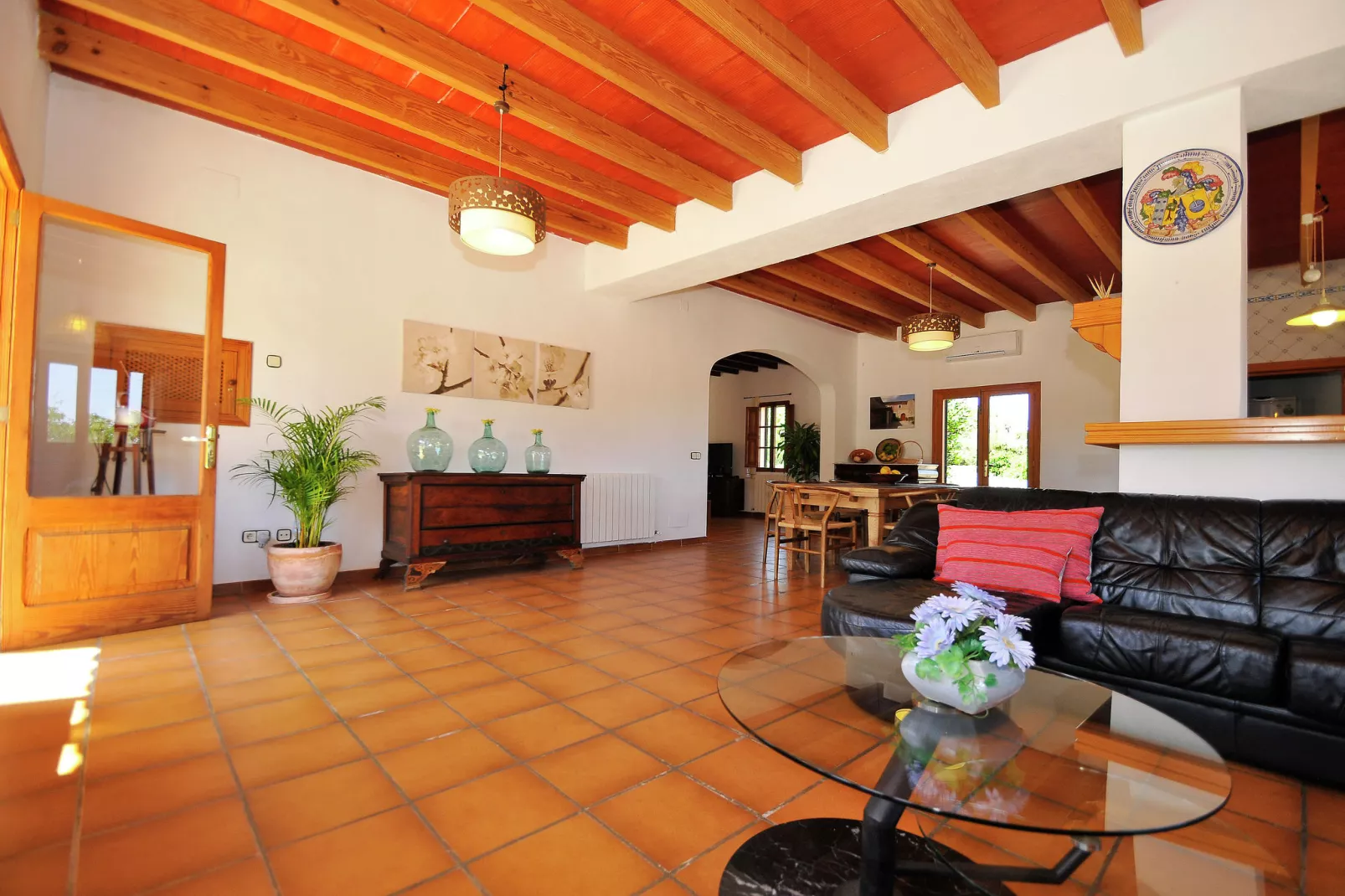 Son Nadal-Living room