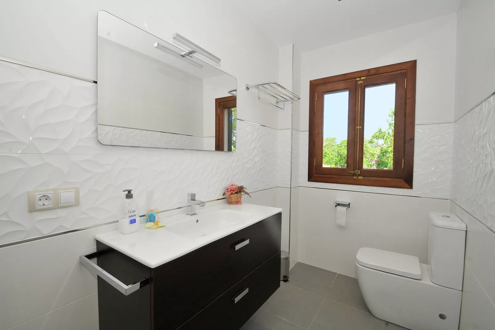 Son Nadal-Bathroom