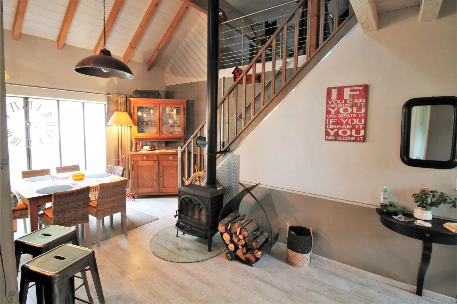 Gîte la Verrerie-Living room