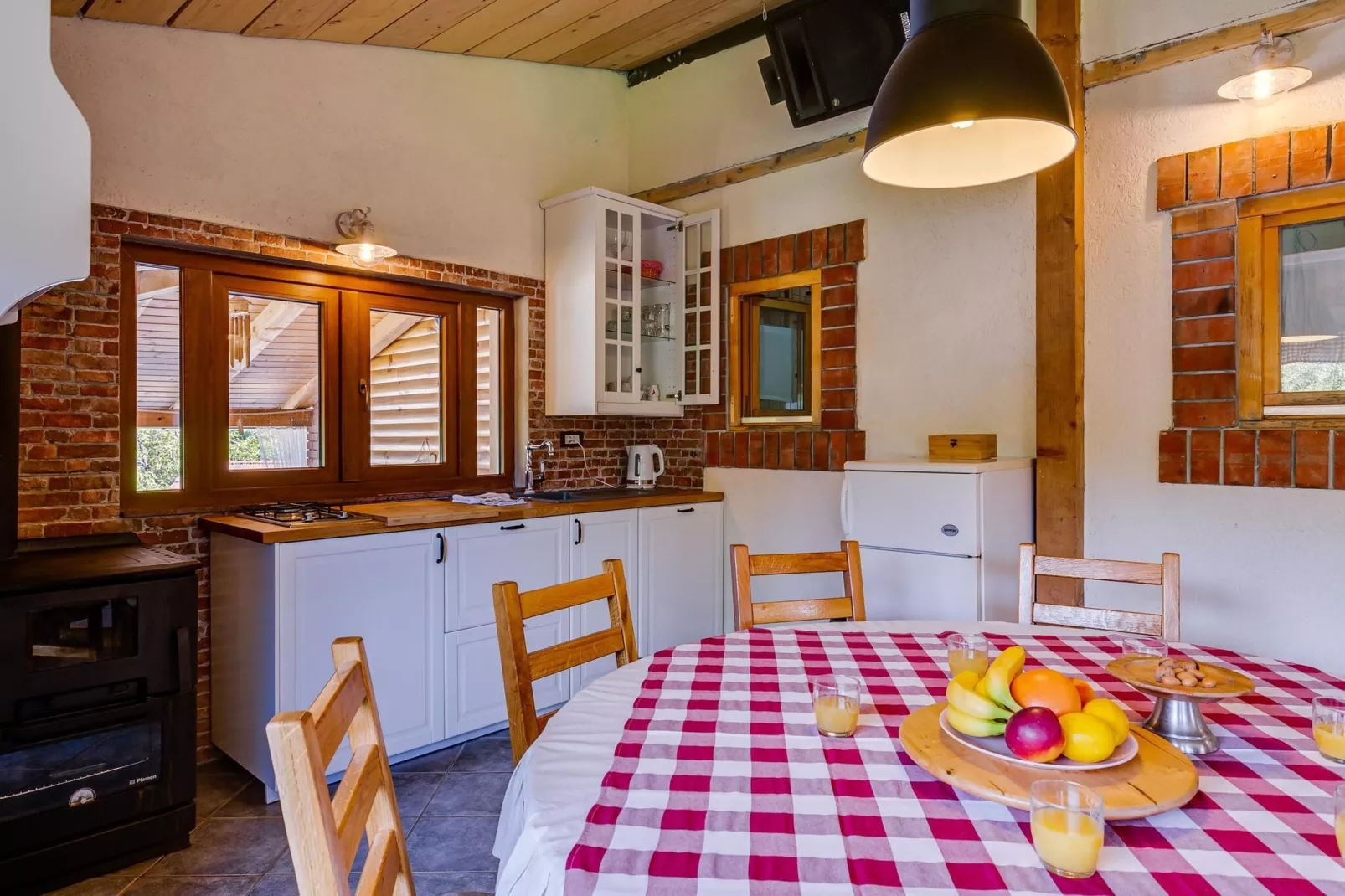Villa Rebeka-Kitchen