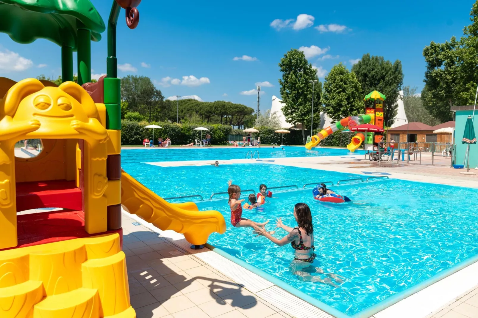Antares Cesenatico-Park facilities