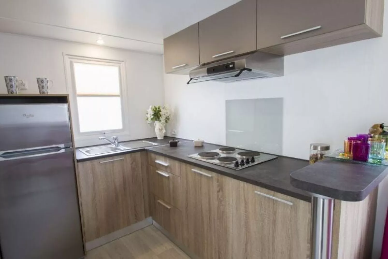 Caravanpark Mas des Lavandes Sérignan Mobilhome Classic-Kitchen