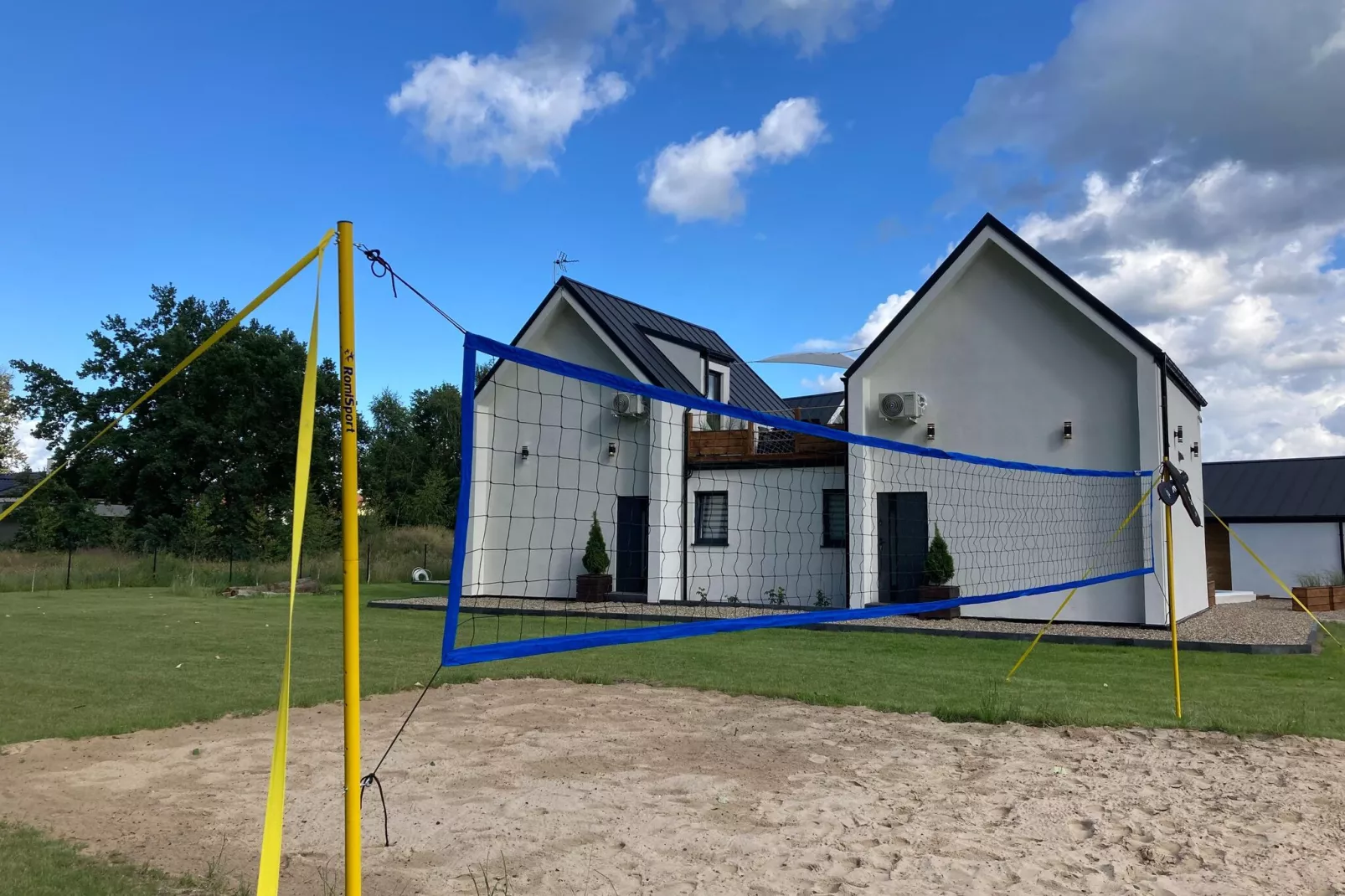 Dom wakacyjny z basenem w Swinoujsciu-Außenbereich