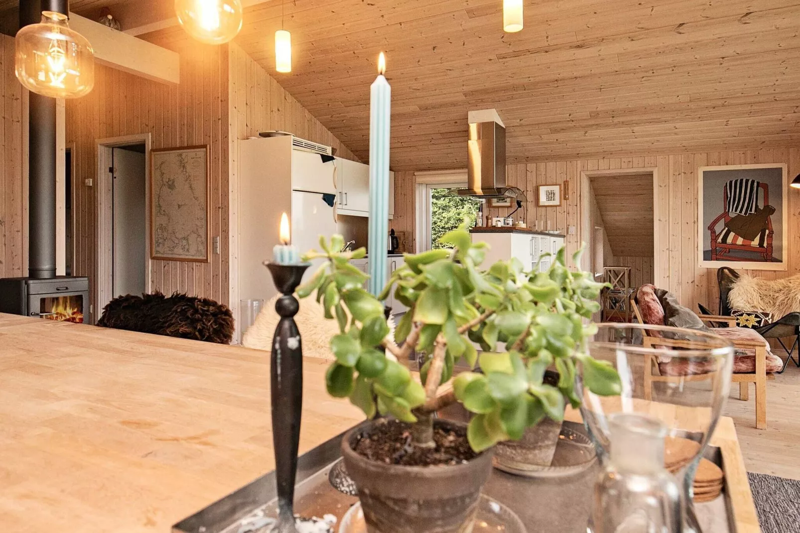 Seaside Serenity in LyngsAY-By Traum-Indoor